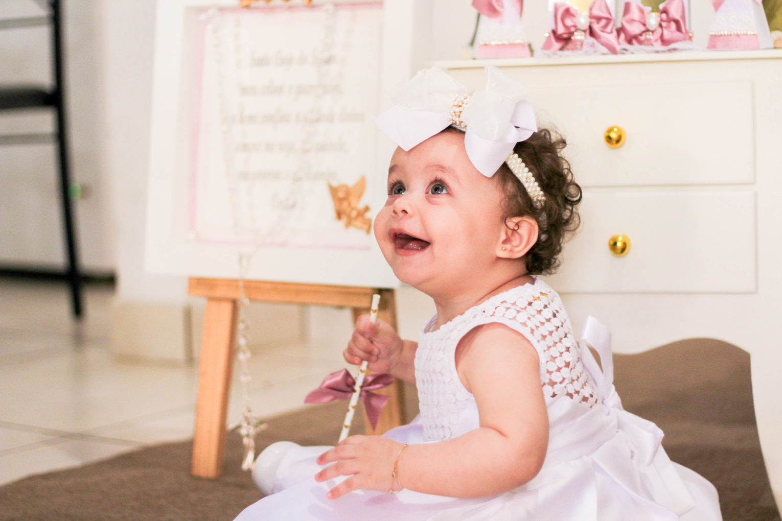 Batismo Sofia - Ipatinga - Igreja Santa Rita de Cássia -  Batismo infantil - Consagração - mamãe e bebê - batizado - vale do aço - inspiração batismo