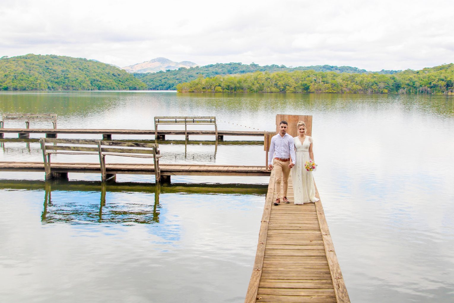 ensaio casal pré wedding em ipatinga minas gerais fotógrafo ipatinga casamento lagoa silvana caratinga gaya fotografias vestido branco inspiração casamento civil 49