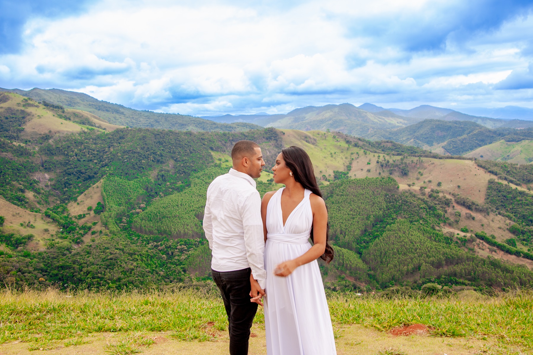 Sabrina e Dênio - Ensaio Casal no Portal da Serra