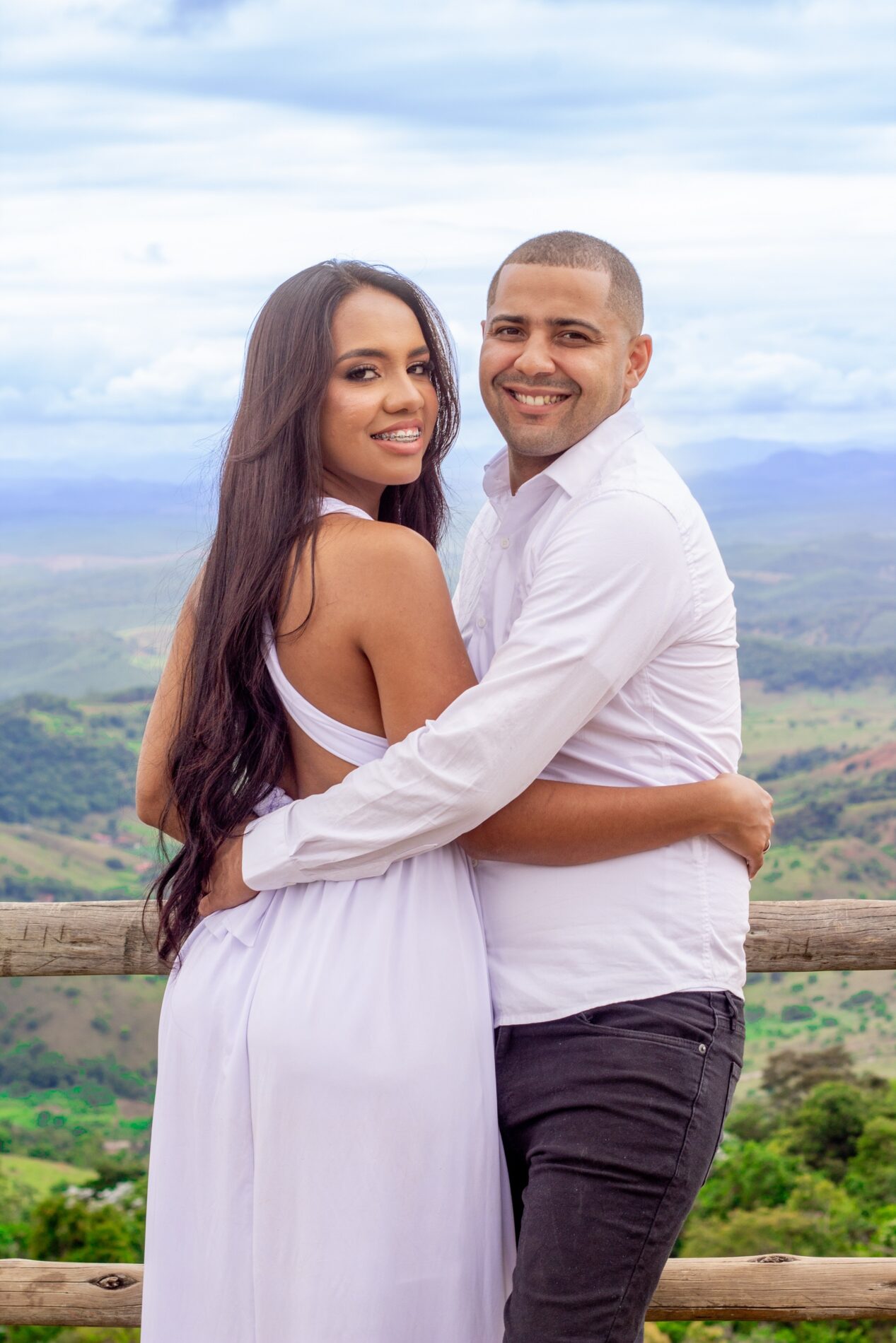 Sabrina e Dênio - Ensaio Casal no Portal da Serra