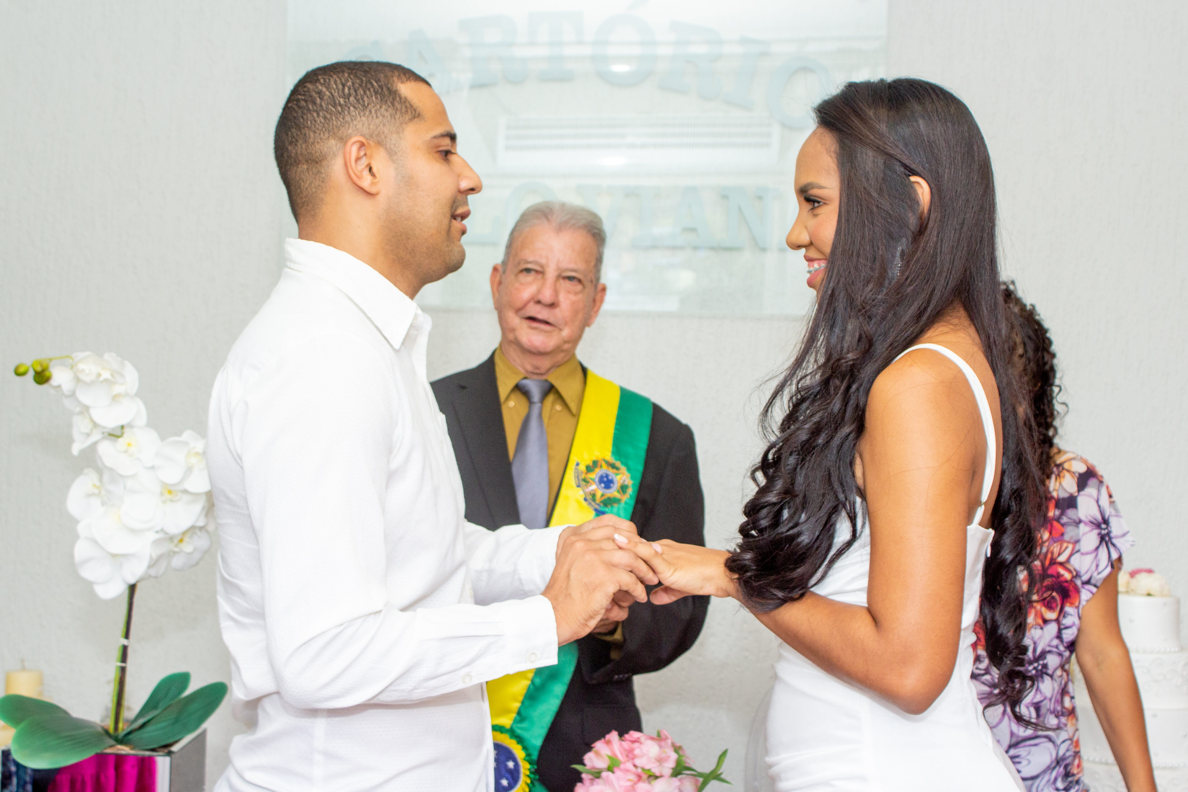 Por que fazer fotos de casamento no civil? Fotógrafo casamento civil em Ipatinga Gaya Fotografias